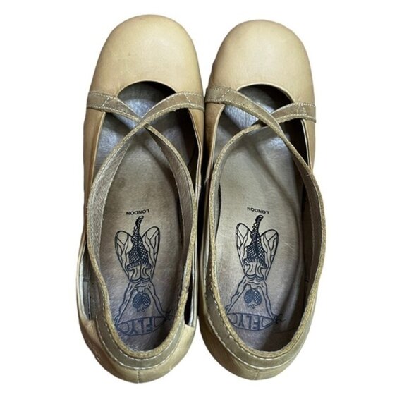 Fly London Wedge Heel Women Size 39 ( US 8-8.5) - Picture 5 of 11